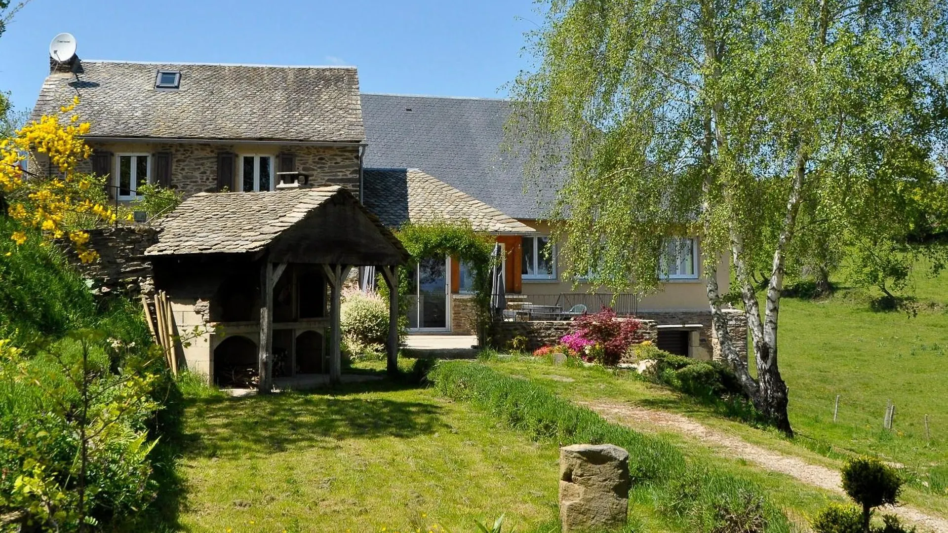 Gite La Belle Aubrac Saint-Côme-dʼOlt